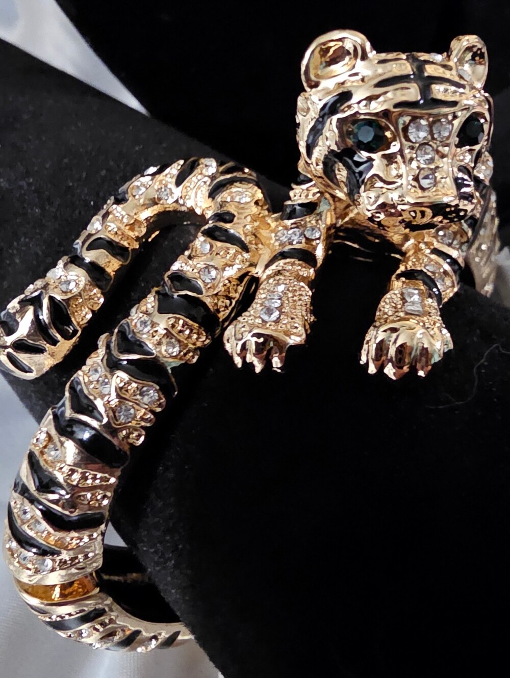 NWT Tiger Statement Jewelry Set Natasha Necklace & Bracelet Anna & Ava Ring Sz 8 - Picture 7 of 16